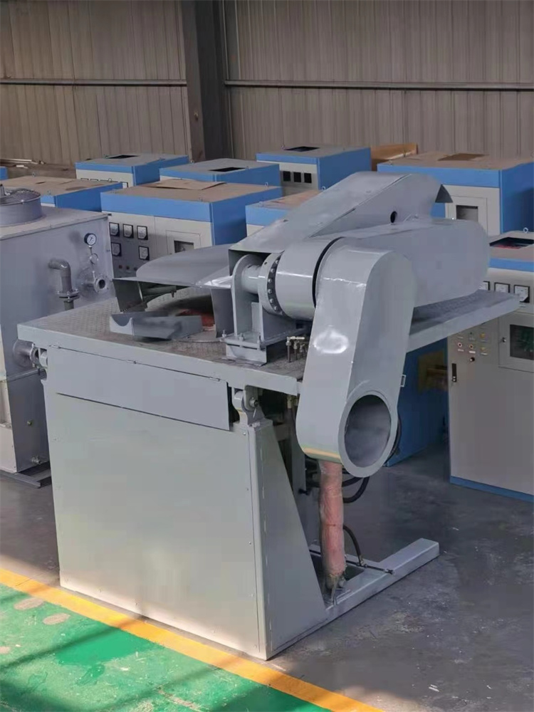 液壓中頻熔煉爐